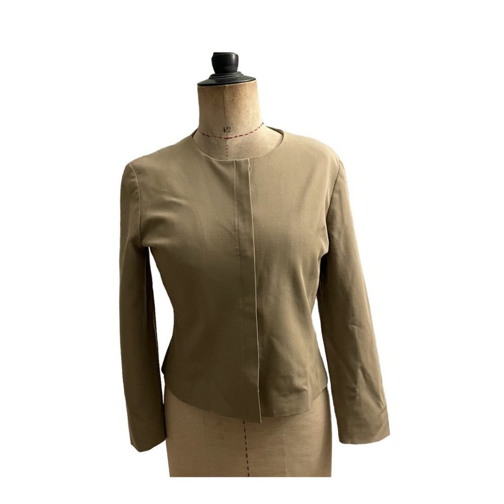 Tahari Concealed Button Placket Blazer Jacket Women Long Sleeves Round Neck 4